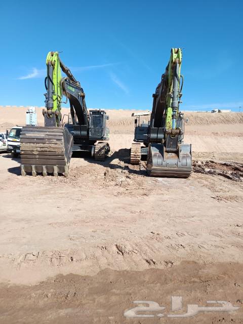 Heavy equipment and long boom excavators for rent63251977219841111