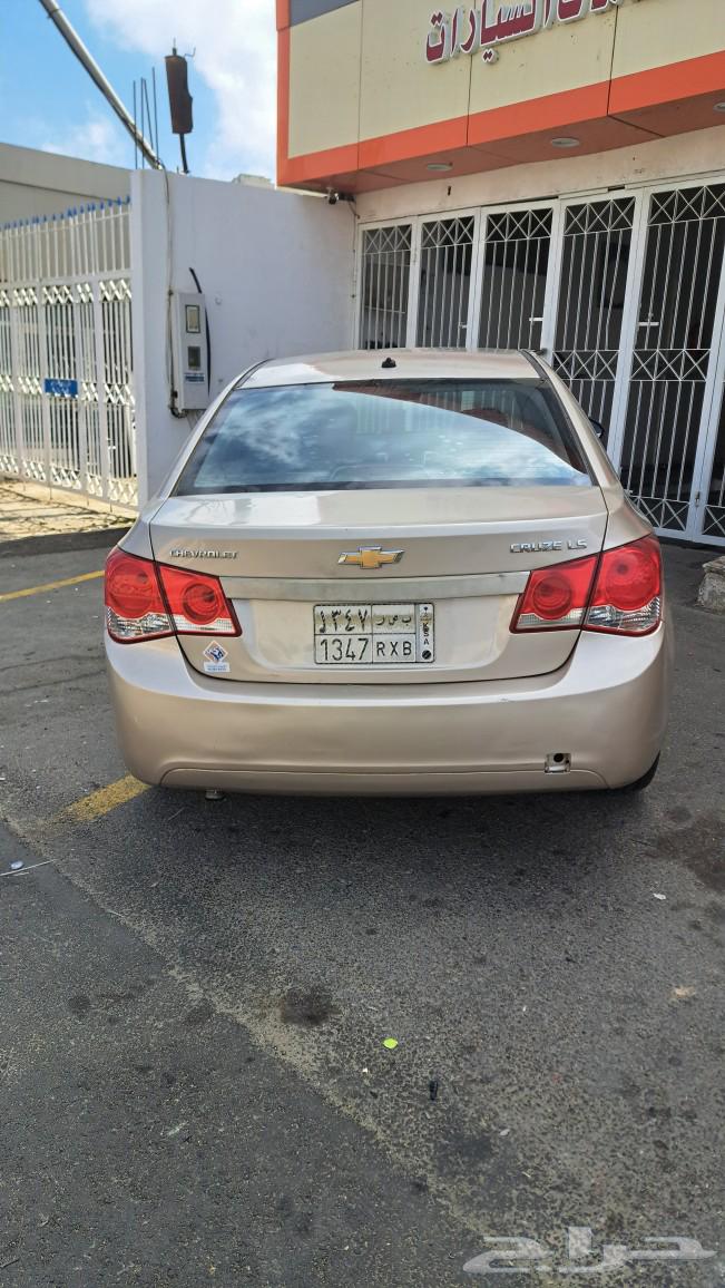 chevrolet cruze good car neat and clean63243226613635113