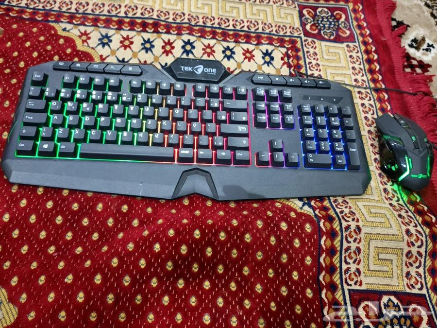 Keyboard and mouse63165436814978111