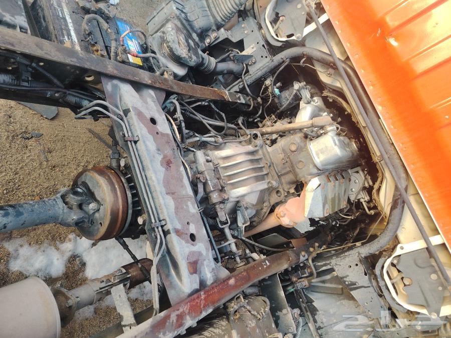 Mitsubishi and Isuzu 2016 model spare parts, paint supplies, dismantled at Al-Hamdaniya63172238444289114