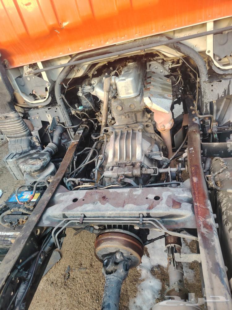 Mitsubishi and Isuzu 2016 model spare parts, paint supplies, dismantled at Al-Hamdaniya63172238444289111