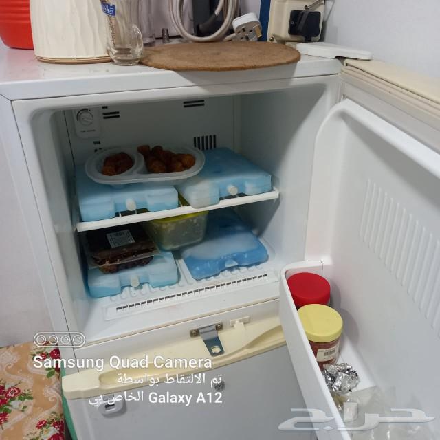 10 cu ft LG refrigerator, almost new, for sale63093342237826111