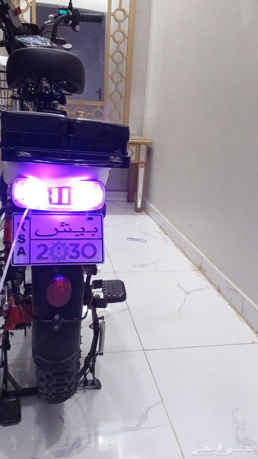 Australian scooter size 16, additional condition, reason for sale is that my father bought it for me.63089573248643118