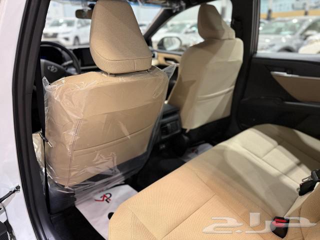 Toyota Camry Standard gasoline car, Kuwait 202563136851303171114