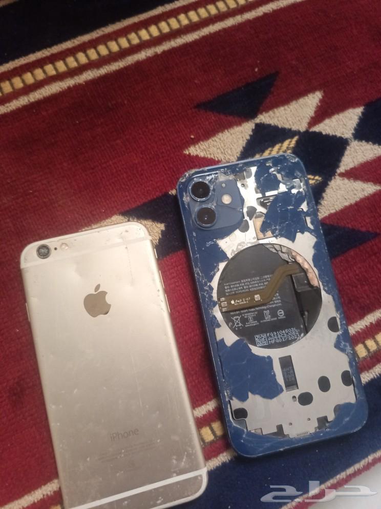 iPhone 12 disassembly with iPhone 663090751955714110