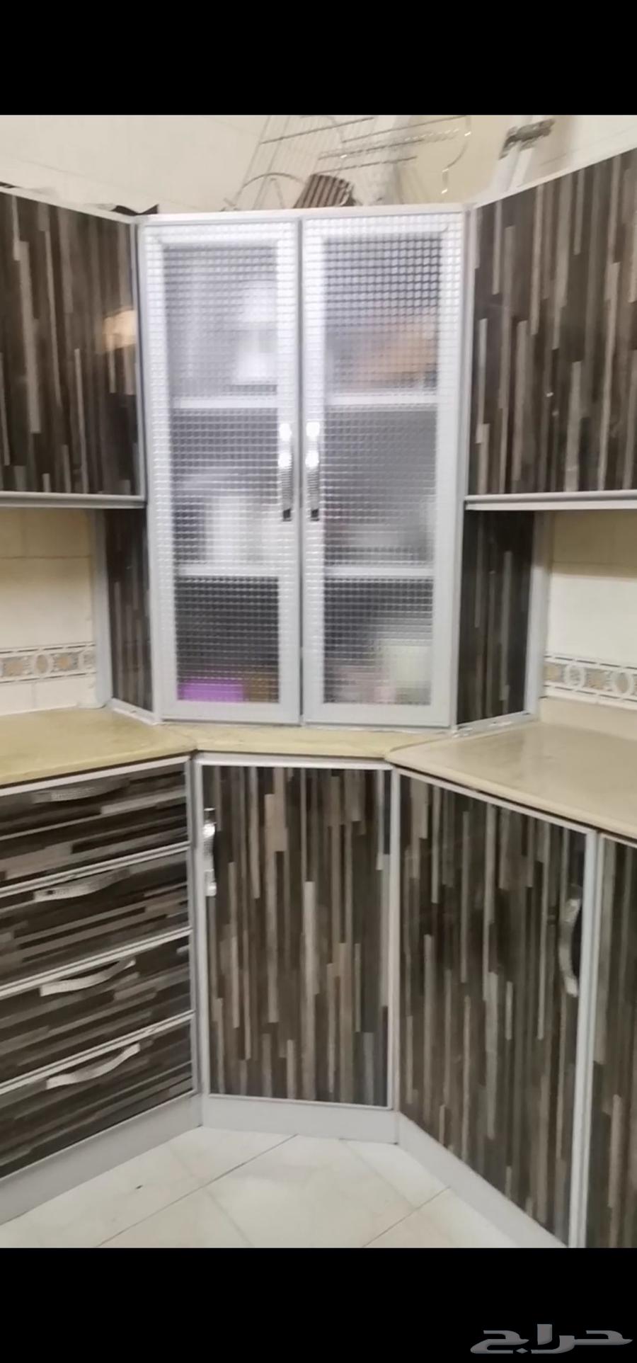 Kitchen for sale 1200 negotiable63086381552257112