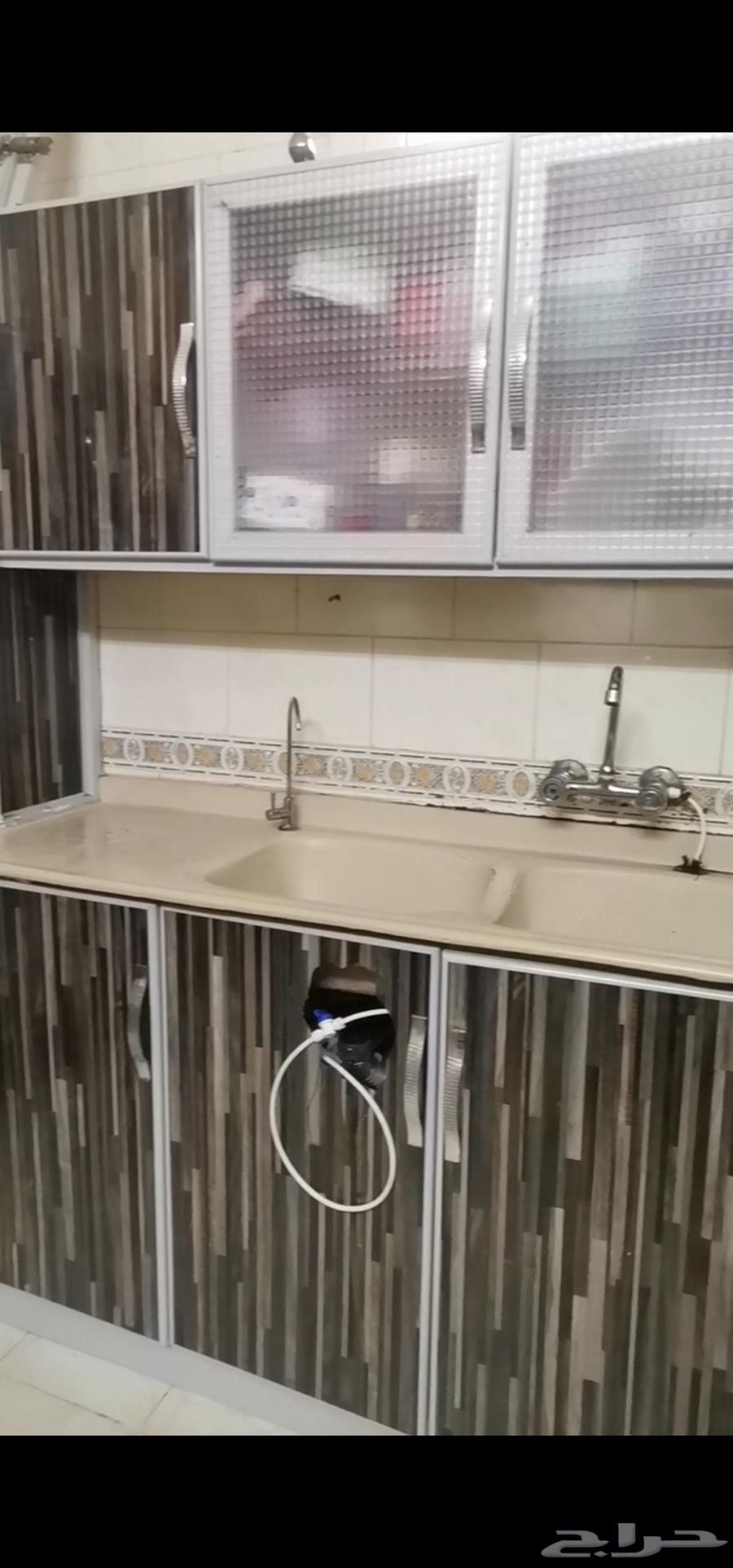 Kitchen for sale 1200 negotiable63086381552257111