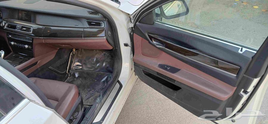 BMW 730 model 201063136876551811114