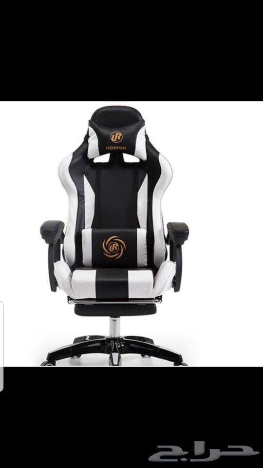 Gaming chair with sit-up table63087943591169112