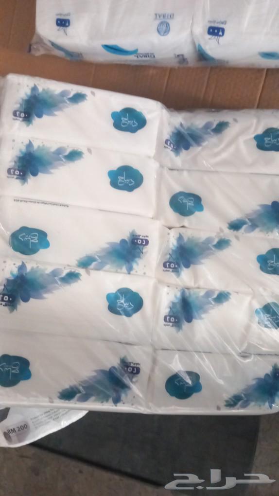 Towels and hand soap, dishware of excellent quality and material63093357224066119