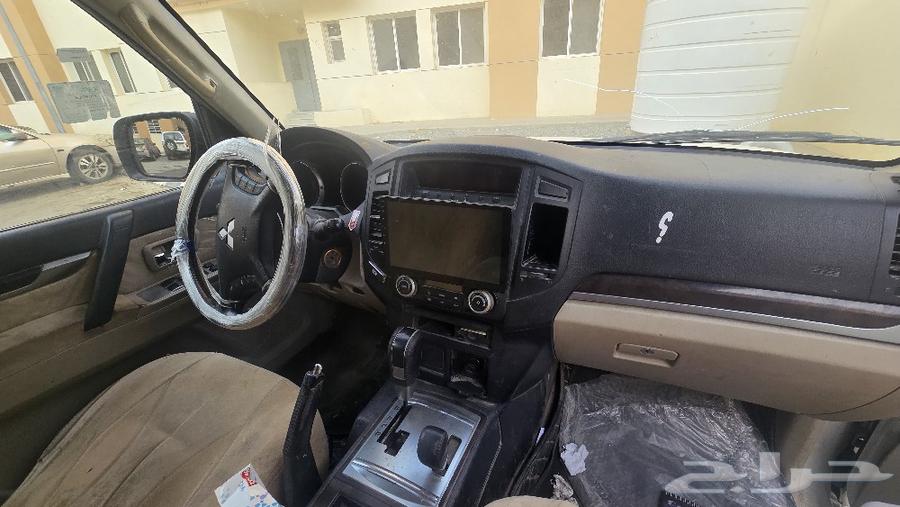 ميستبيشي باجيرو 201063128192652674114