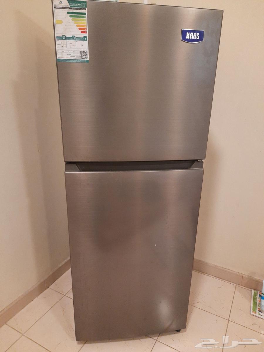 7 cubic feet refrigerator for 700 SAR, almost new63084710261506112