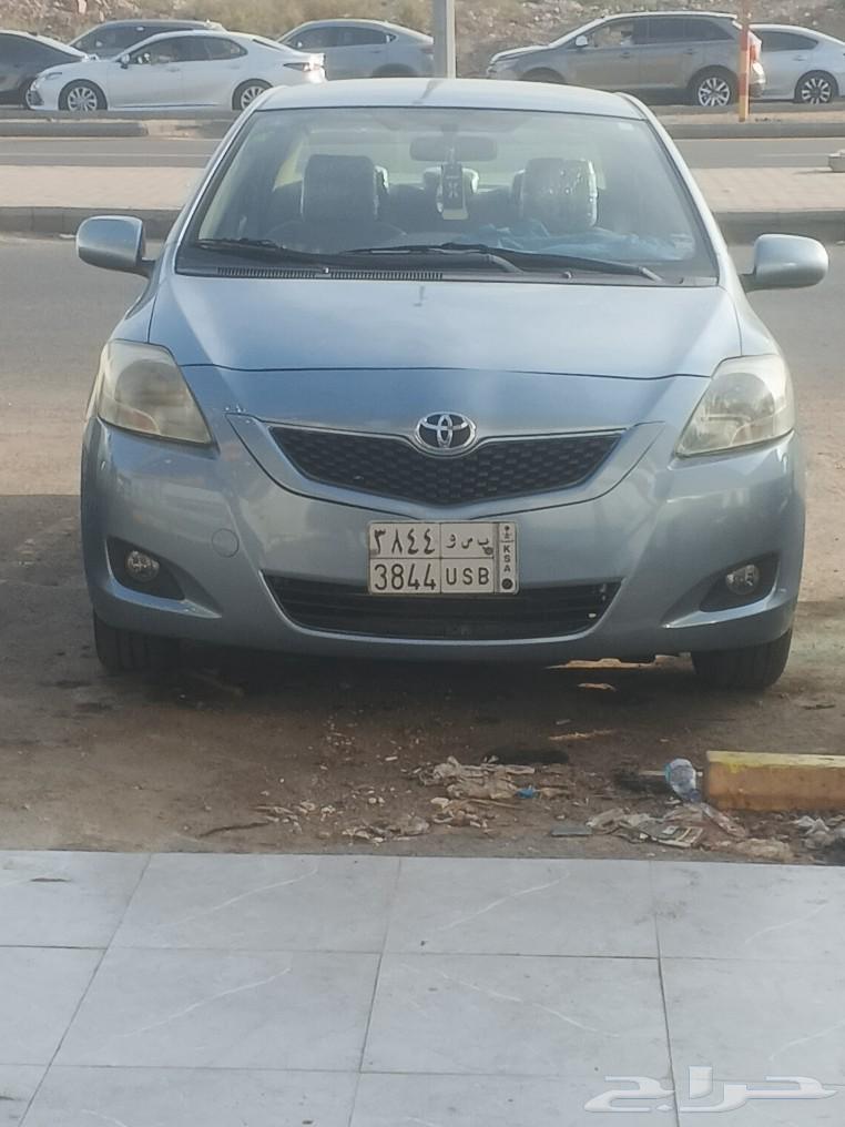 Almost new Yaris 2011 for sale63130515278851111