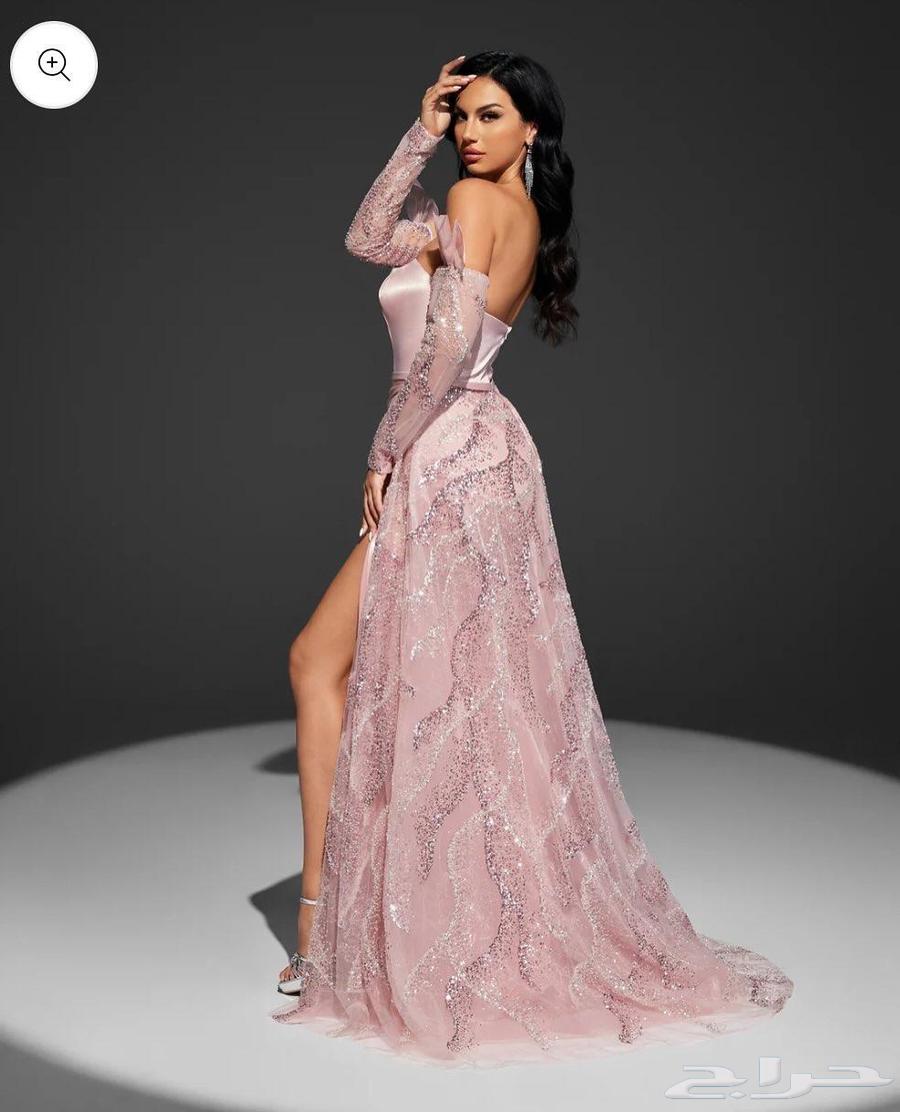 Evening dresses composition63086408176897114
