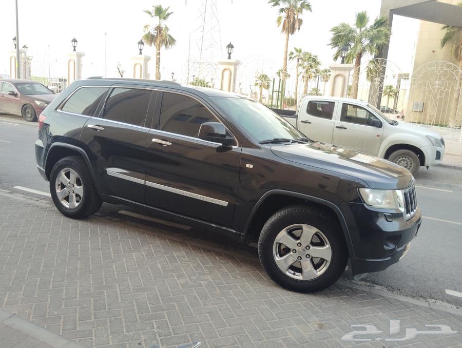 جيب جراند شيروكي ليمتد 2012 ماشي 289275   المطلوب 30 000 ري63122133183363113