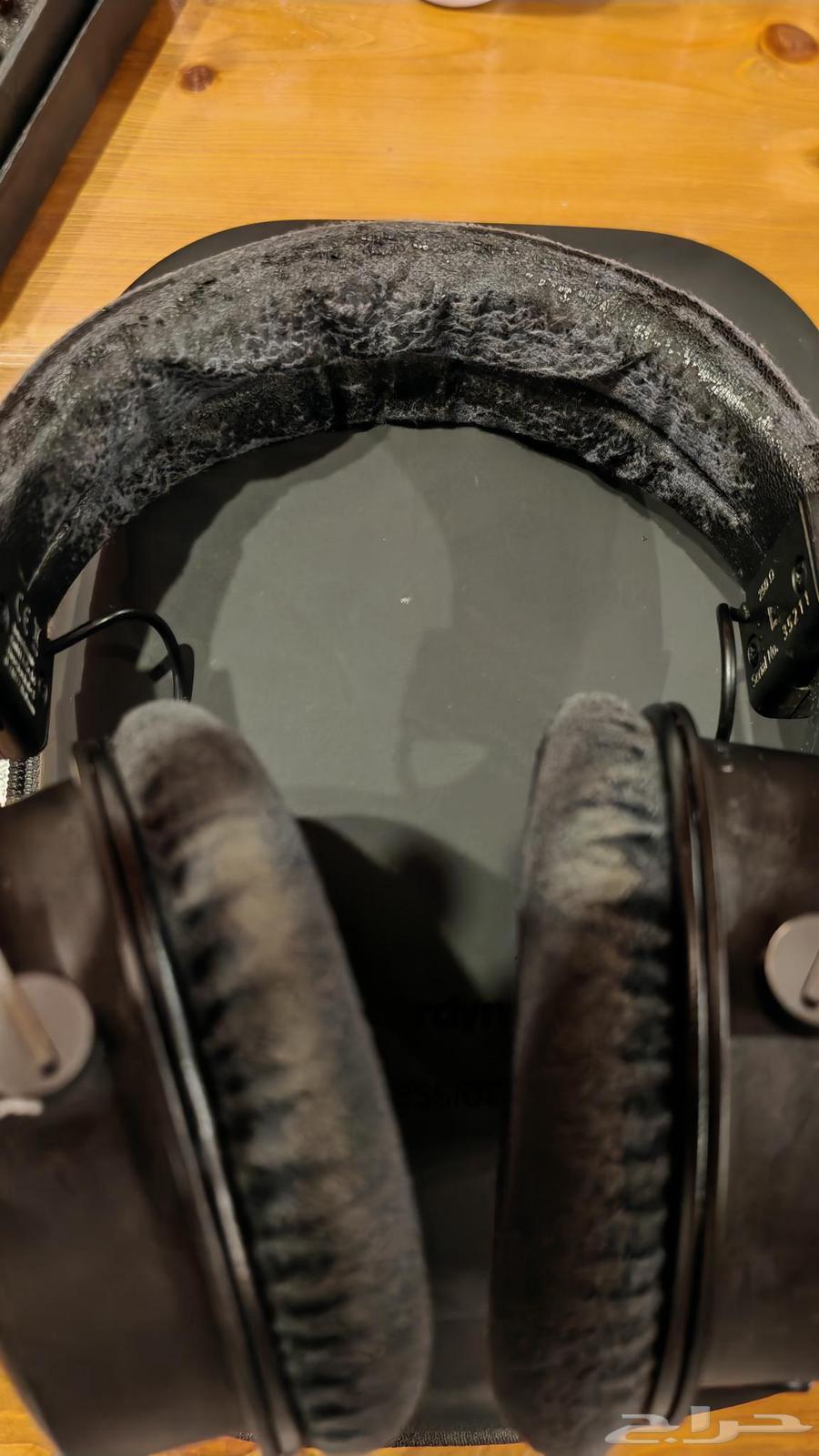 (تم البيع) سماعة beyerdynamic DT 1990 PRO63084341714690112