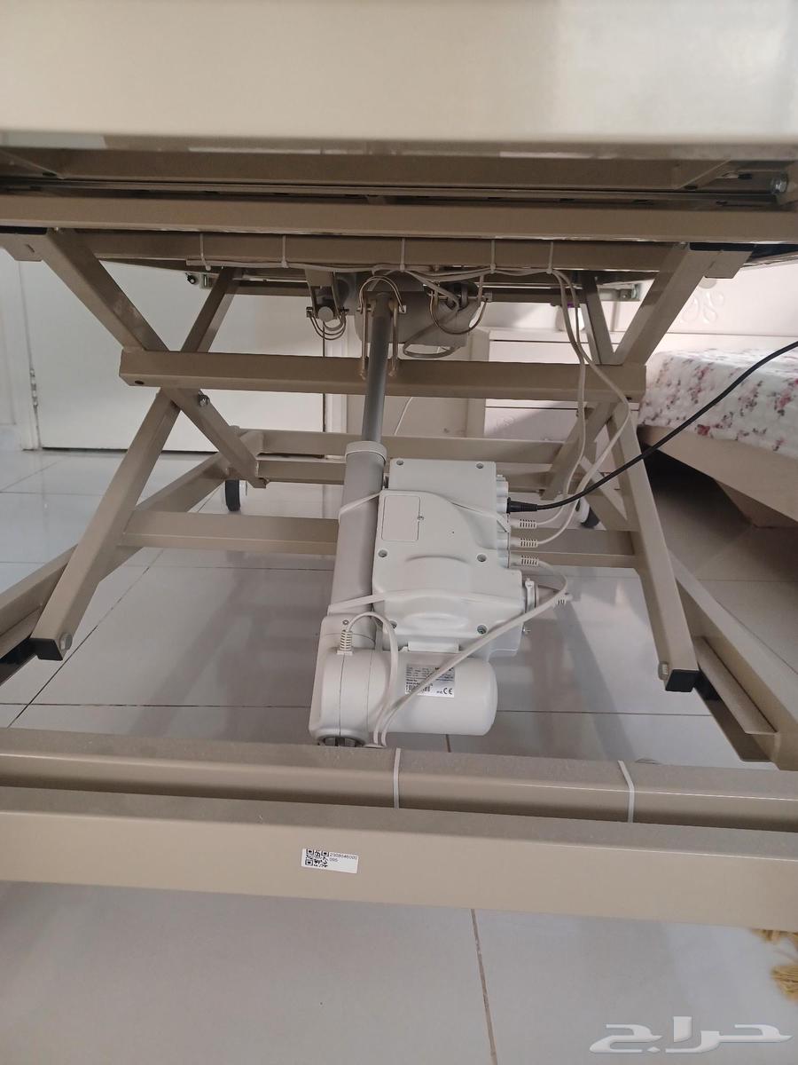 سرير طبي كهربائي مع المرتبه63082715492867112