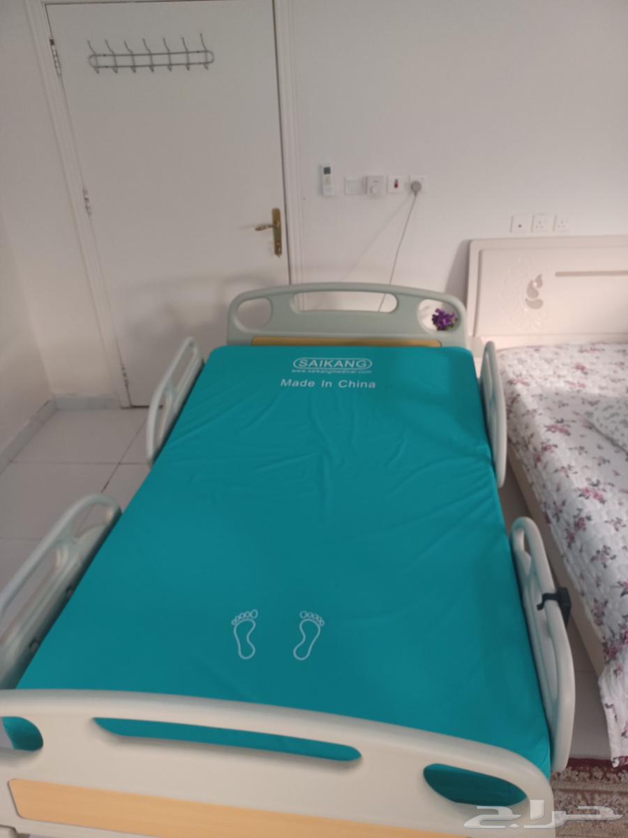 سرير طبي كهربائي مع المرتبه63082715492867111