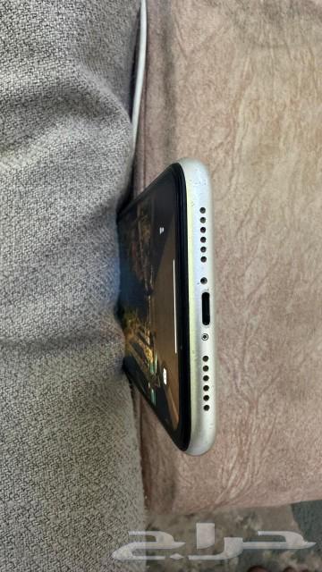ايفون11 12863082704575618111