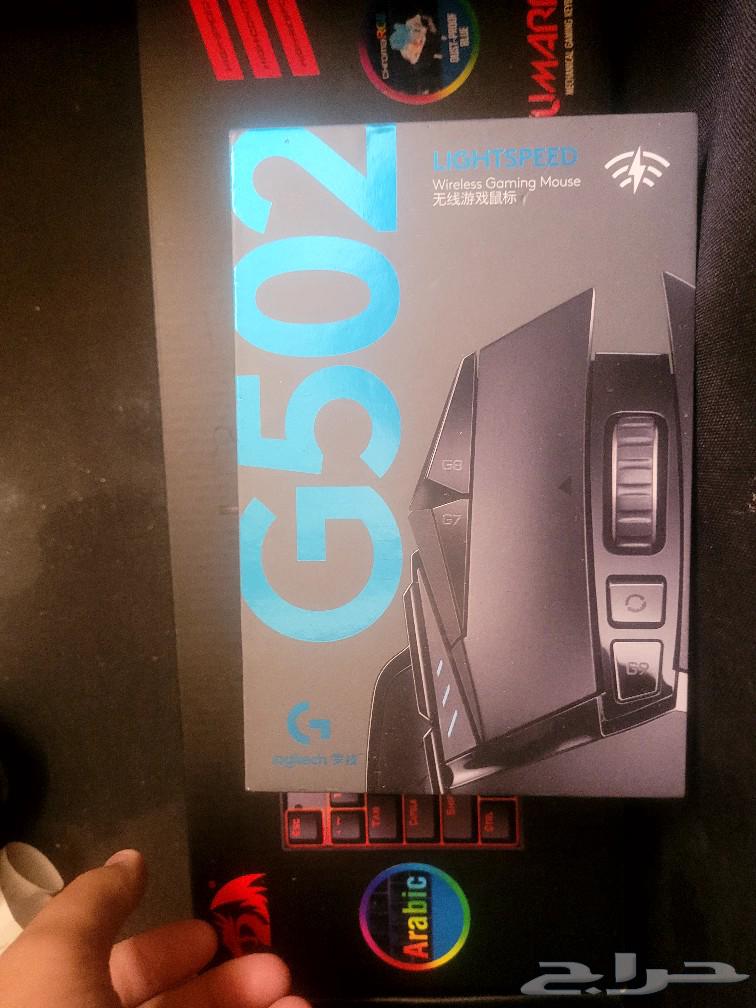 Logitech mouse and Red Dragon keyboard630834742393621114