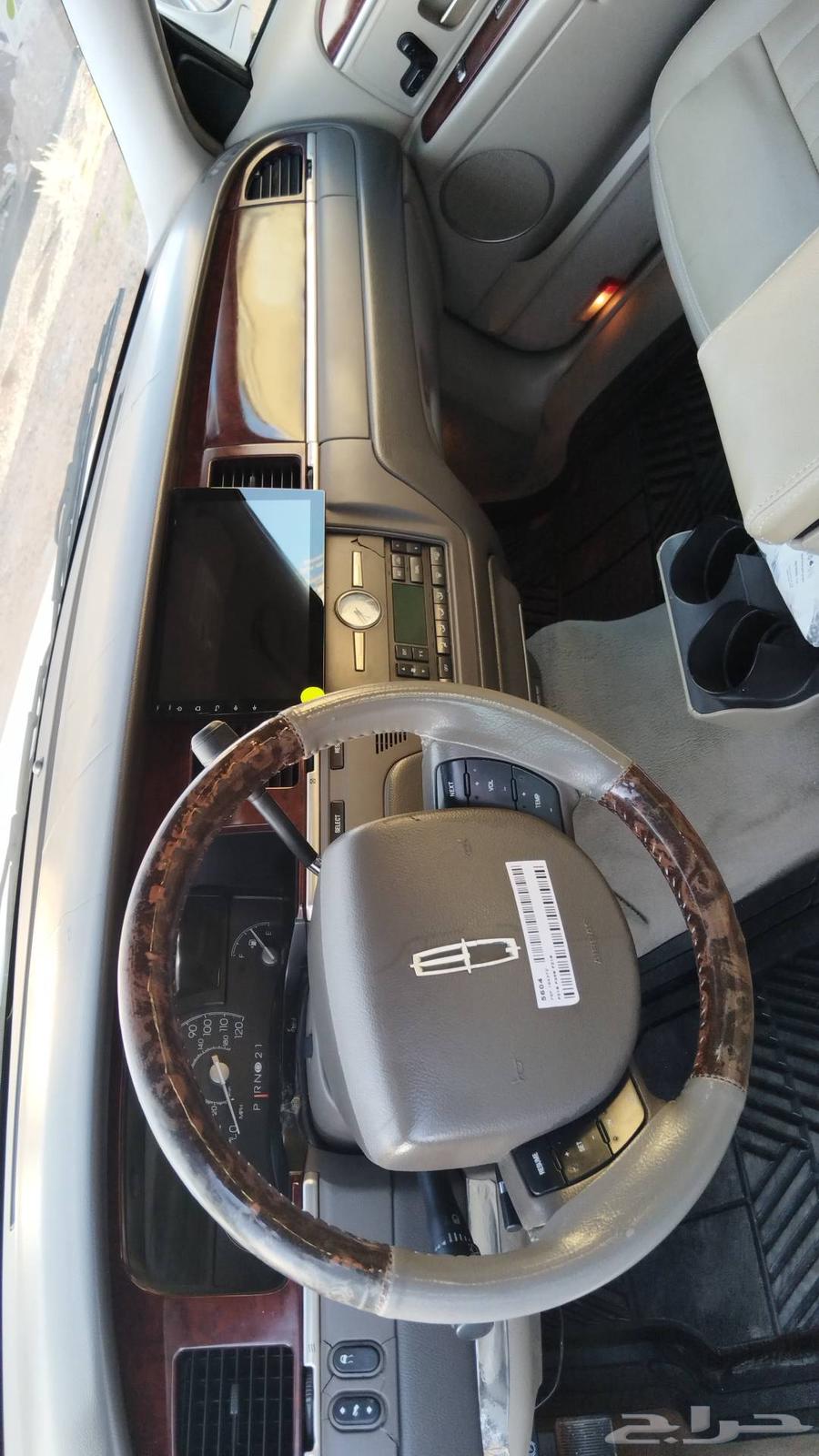 Town Car 200563136024957569111