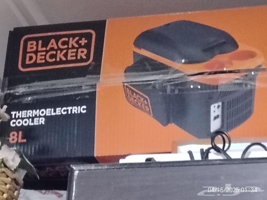 Black & Decker Electric Food and Drink Cooler and Warmer Box63080606380930111