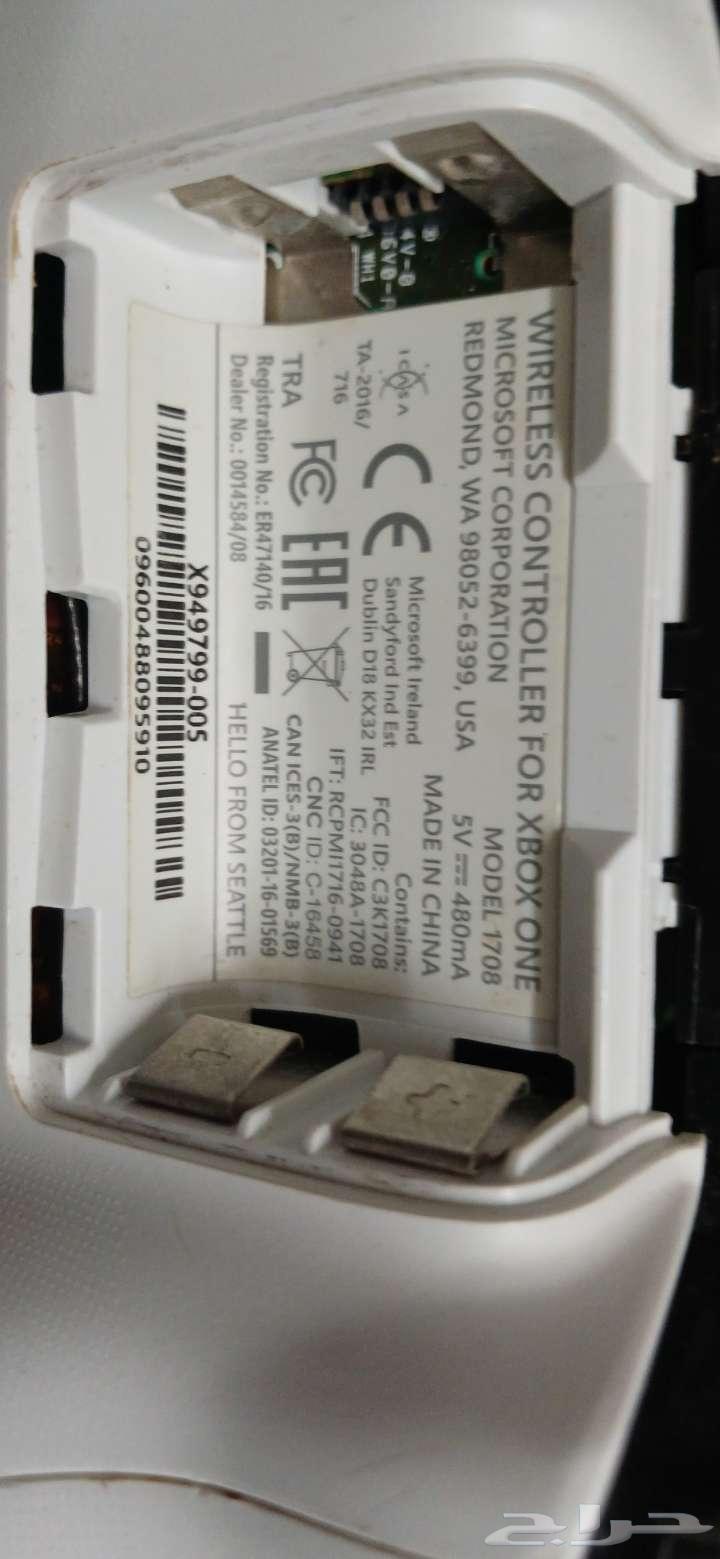 Xbox One controller, used and clean, 130 SAR63078945419394114