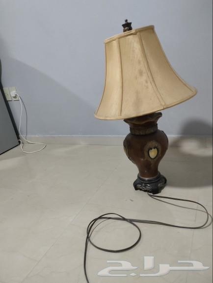 كلهم مع طاوله 50 ريال63077375559555110