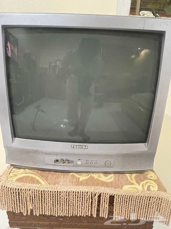 تلفزيون ماركة توشيبا اليابانية الأصلية مخزنة أستخدام قليل63077375165443117