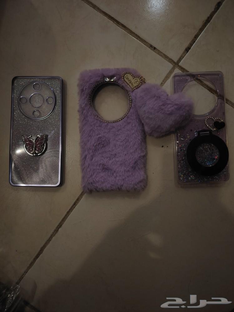 iPhone X and Honor X9b covers63076150853505114