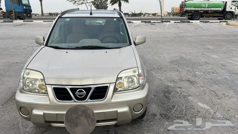 Car model 2002, mileage 150,000, transmission manual and double cabin63111416402562113