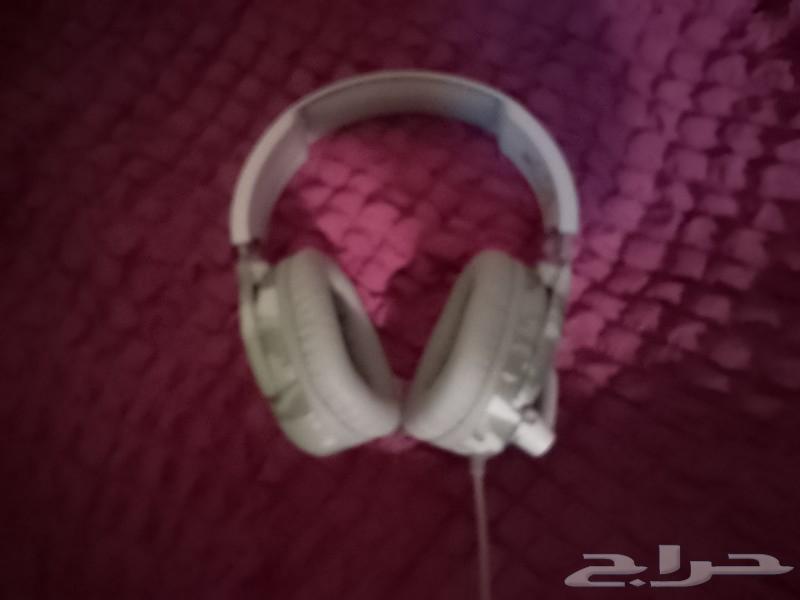 New Ghost Recon Headset, don't buy it, it doesn't work with all hands.63073336235395111