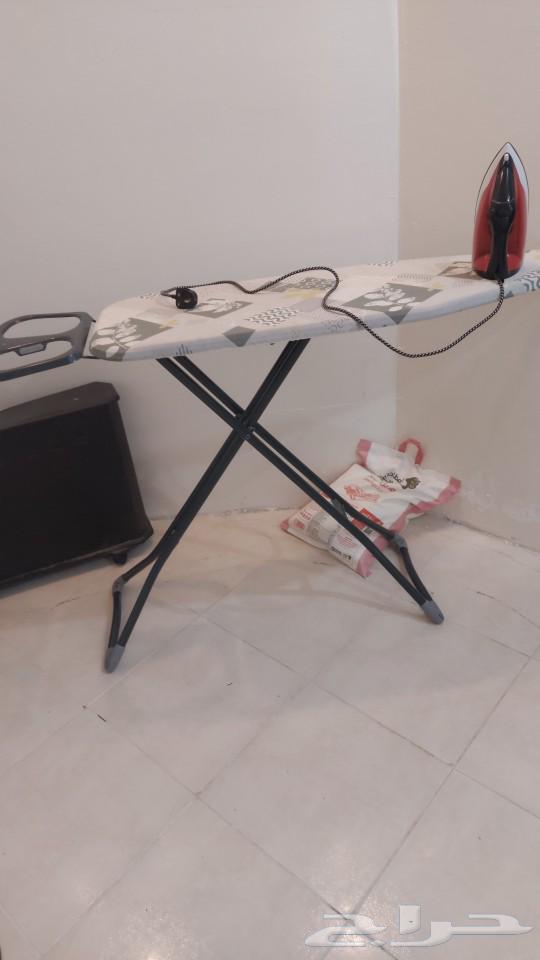 Ironing chair and table63073366889474113