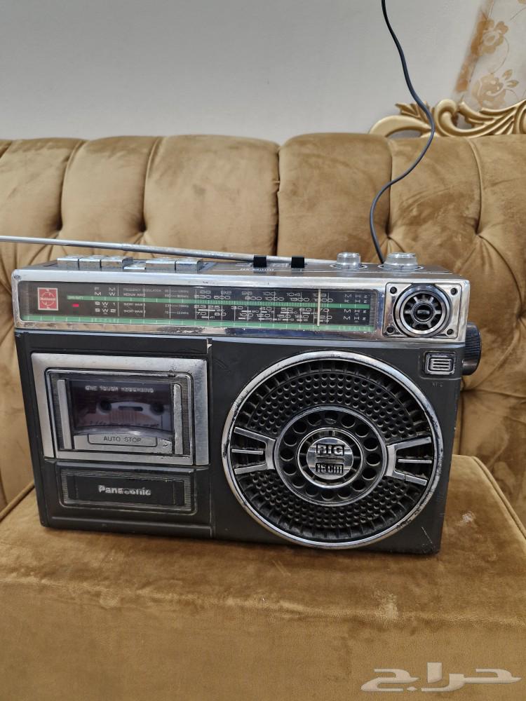 Old working Panasonic recorder. The recorder and radio of your time, O youth.63070908380930113