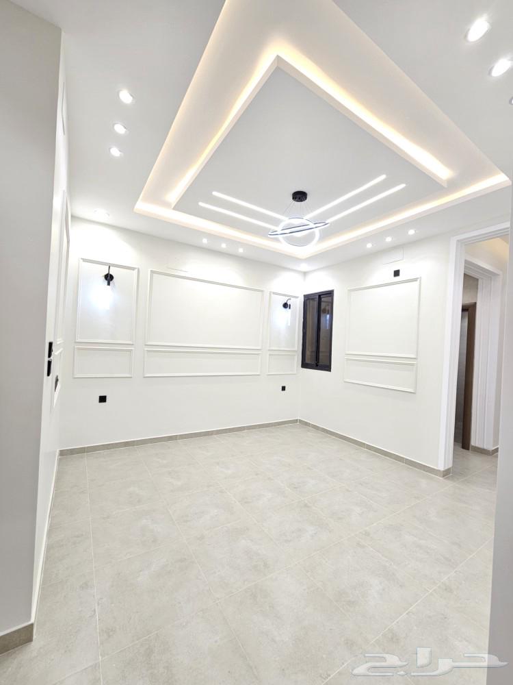 للبيع شقق ارضي بموقع استثماري متميز ب ابها630133867540511111