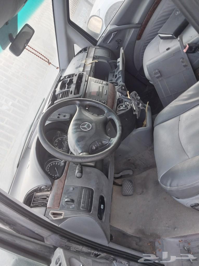 Mercedes Vito van 2008 spare parts only63107005348481114