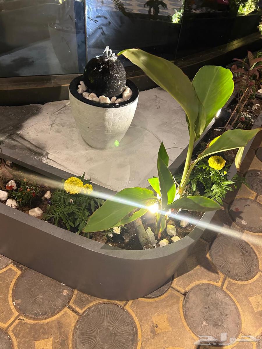 Modern agricultural basins, modern fountains and waterfalls from the factory without63073372572803111