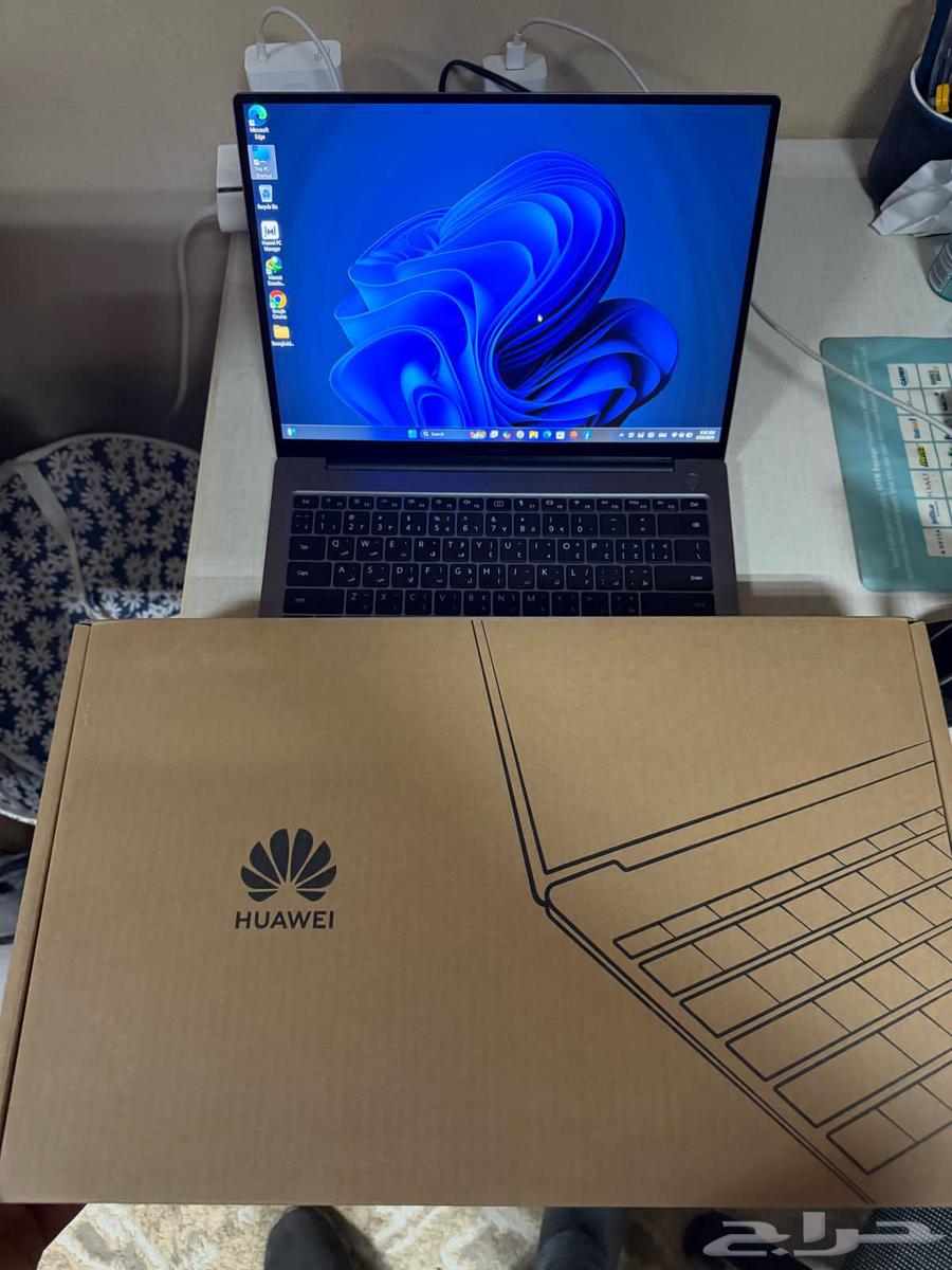 لاب توب HUAWEIشبه جديد شاشه تاتش استعمال اصدار 202463071340705665112