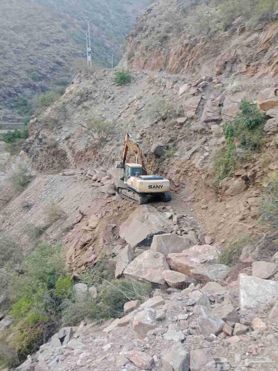 Boklein for contracting and building the stone roof of the mountain, calm brushwood Thursday rain63016092850818113