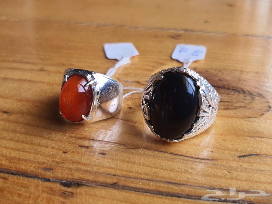 Black and honey agate rings63079752362883111