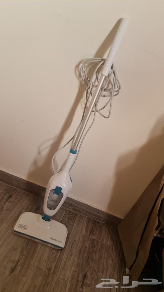 New steam mop, light use, Black and Decker brand, priced at 150.63068003352579111