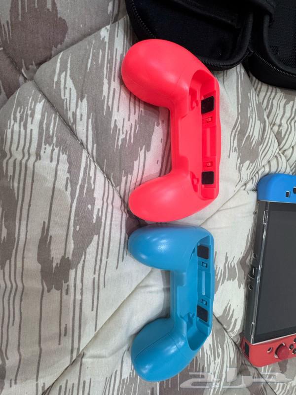 Nintendo Switch OLED Bundle - 512GB 2 Cases check details63069681590402114