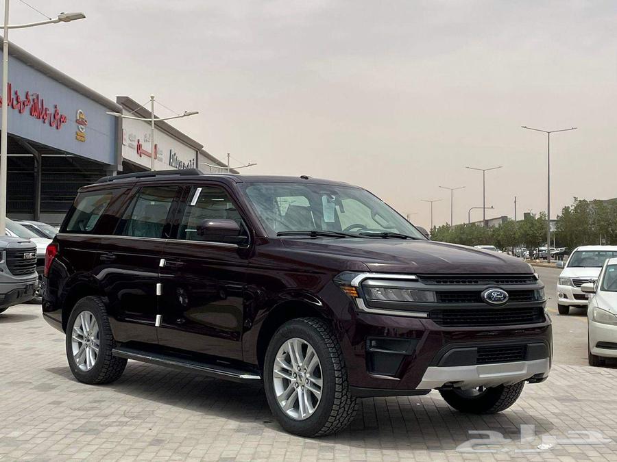 فورد اكسبديشنXLT جلد فتحه بانوراما دبل 202463171336762753111