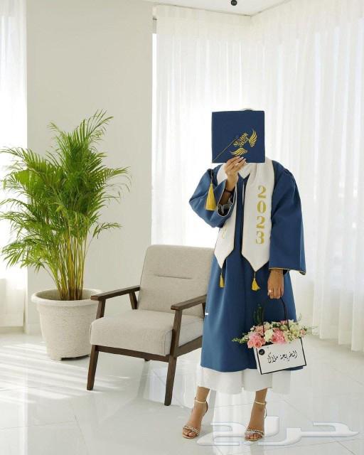 عبايات تخرج نسائيه تطريز الاسم حسب الطلب خصم في الكميات63111978914817116