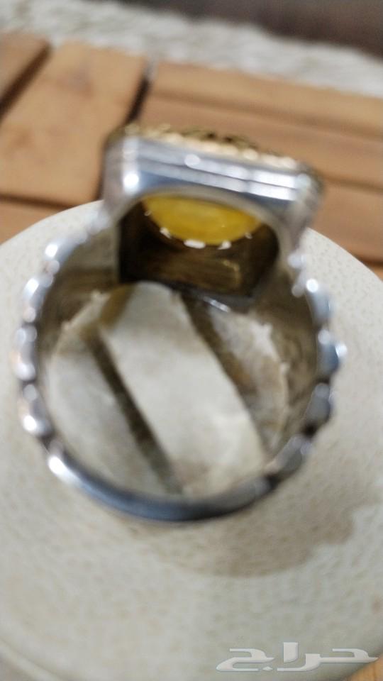 Yellow African ruby ring crafted by Rolex63246967968131112