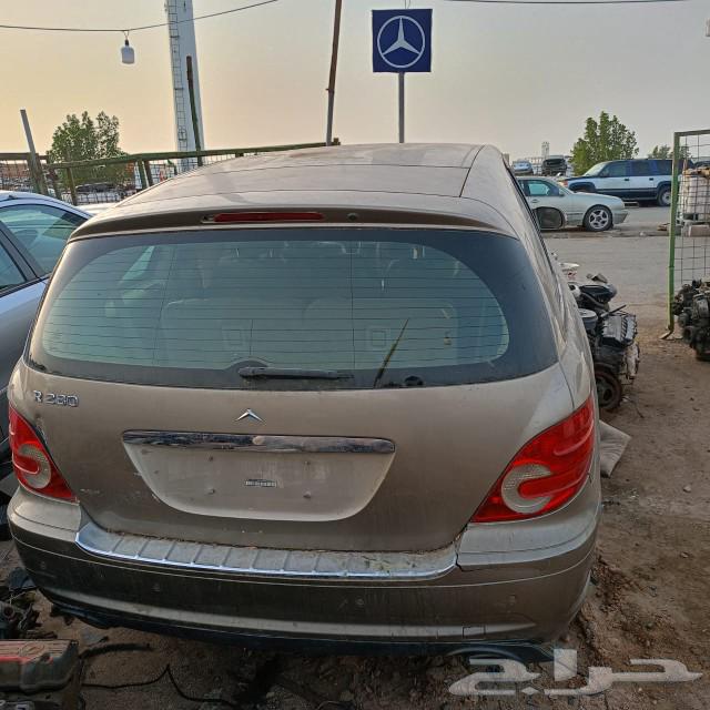 Mercedes R 2008, size 280, all spare parts available from dismantling.63170884167426112