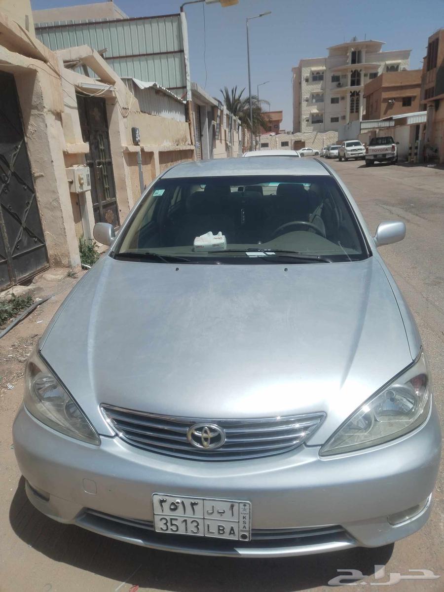 Toyota Camry 2005, inspected two days ago, and the warranty is still valid. The price is 14,000.63099945557634112