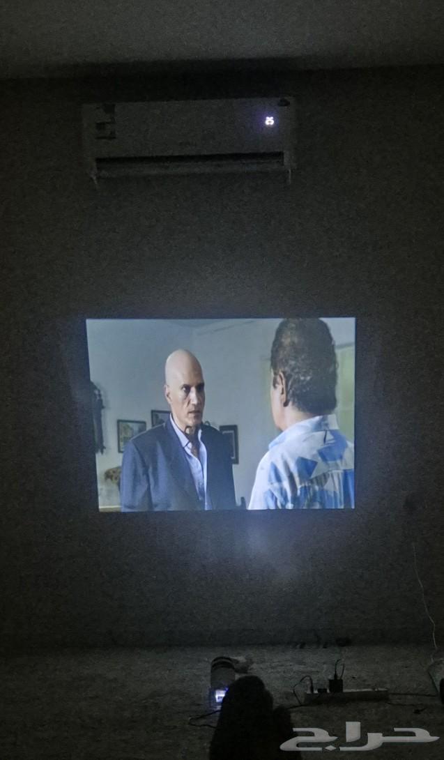Smart 4K projector63064820765569111