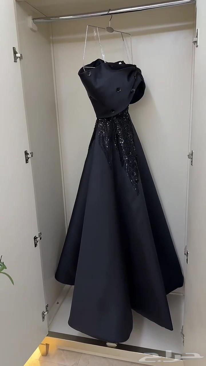 Dresses63065592290562112