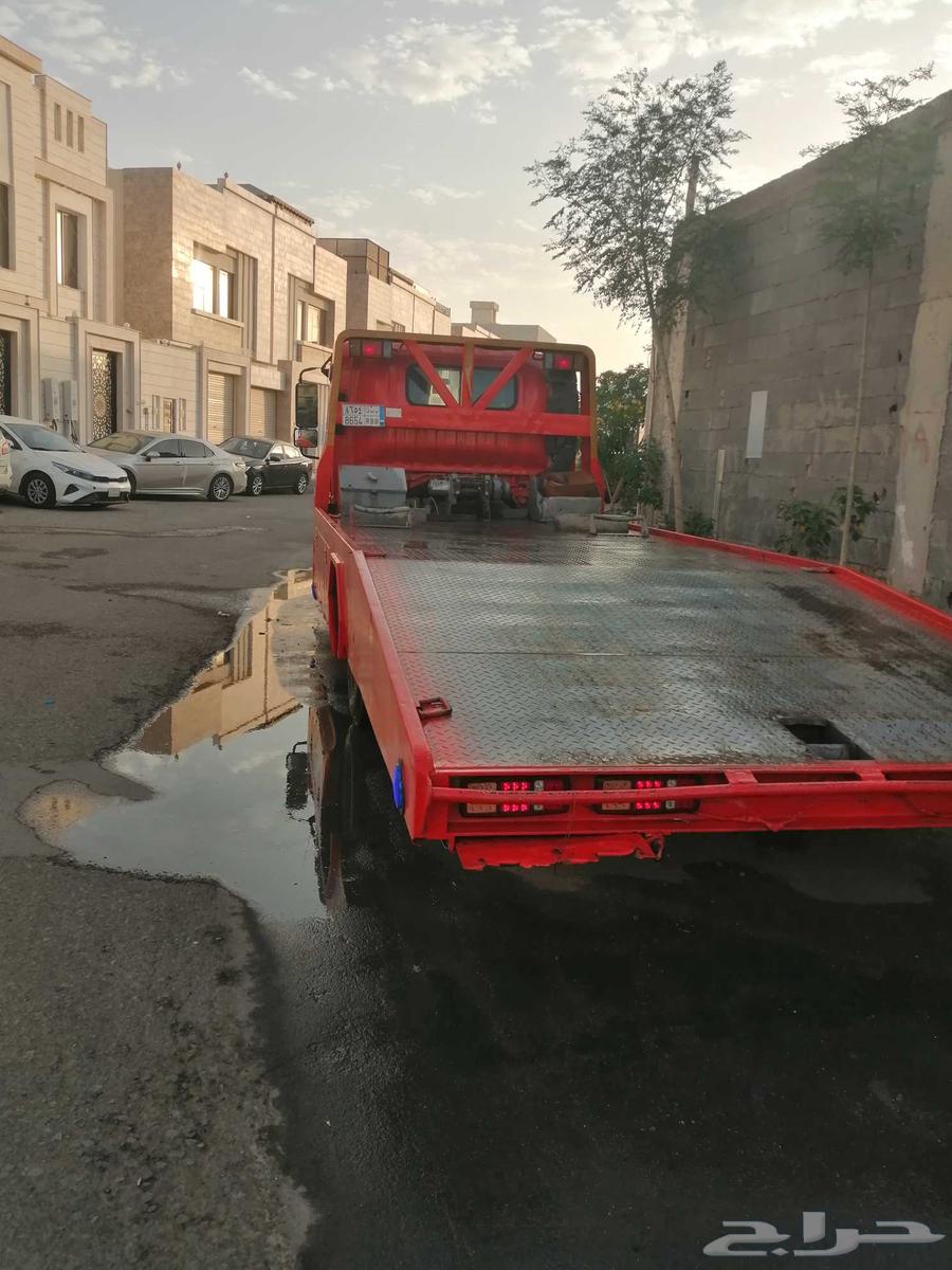 Isuzu surface63097329834114112